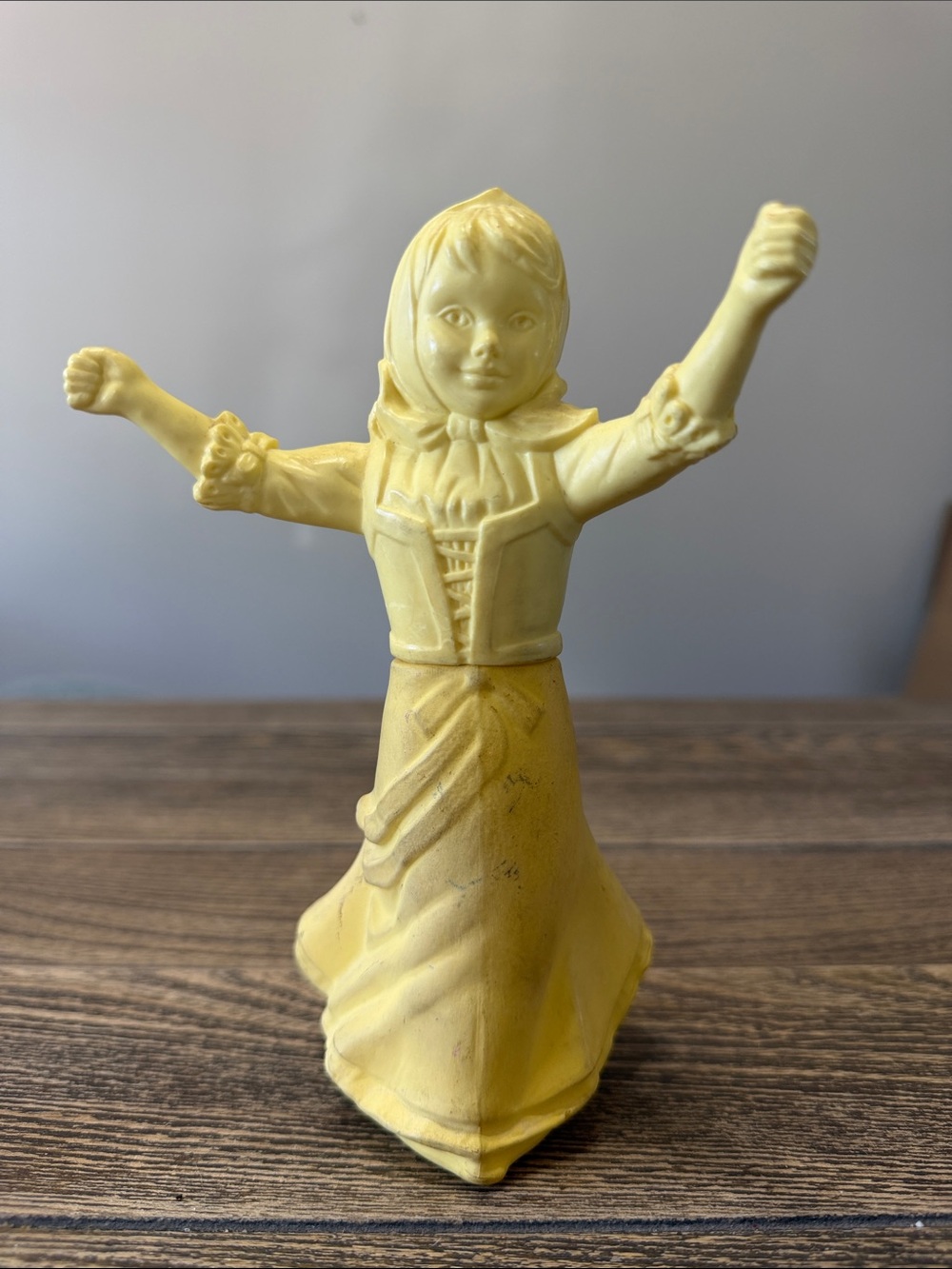 VTG Avon Yellow Girl Decanter EMPTY Bottle Sweet Honesty